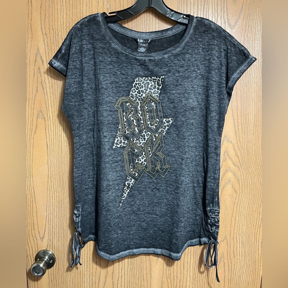 ROCK Graphic Tee in Gray with Laced Side Detail